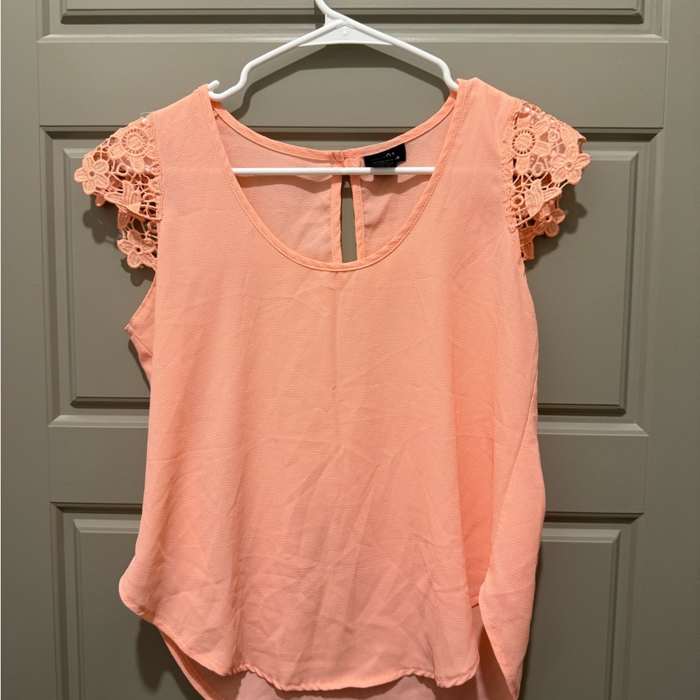 Rue21 Coral Lace Sleeve Blouse